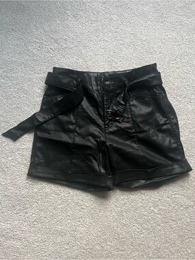 White House Black Market Black   Coated  High-Waist Belted Shorts size 6